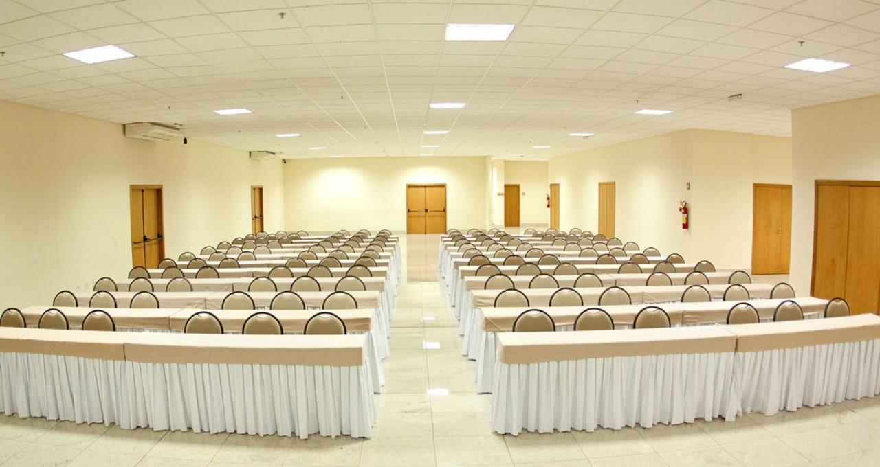 Via Caldas Suites Le Jardin Caldas Novas Kültér fotó